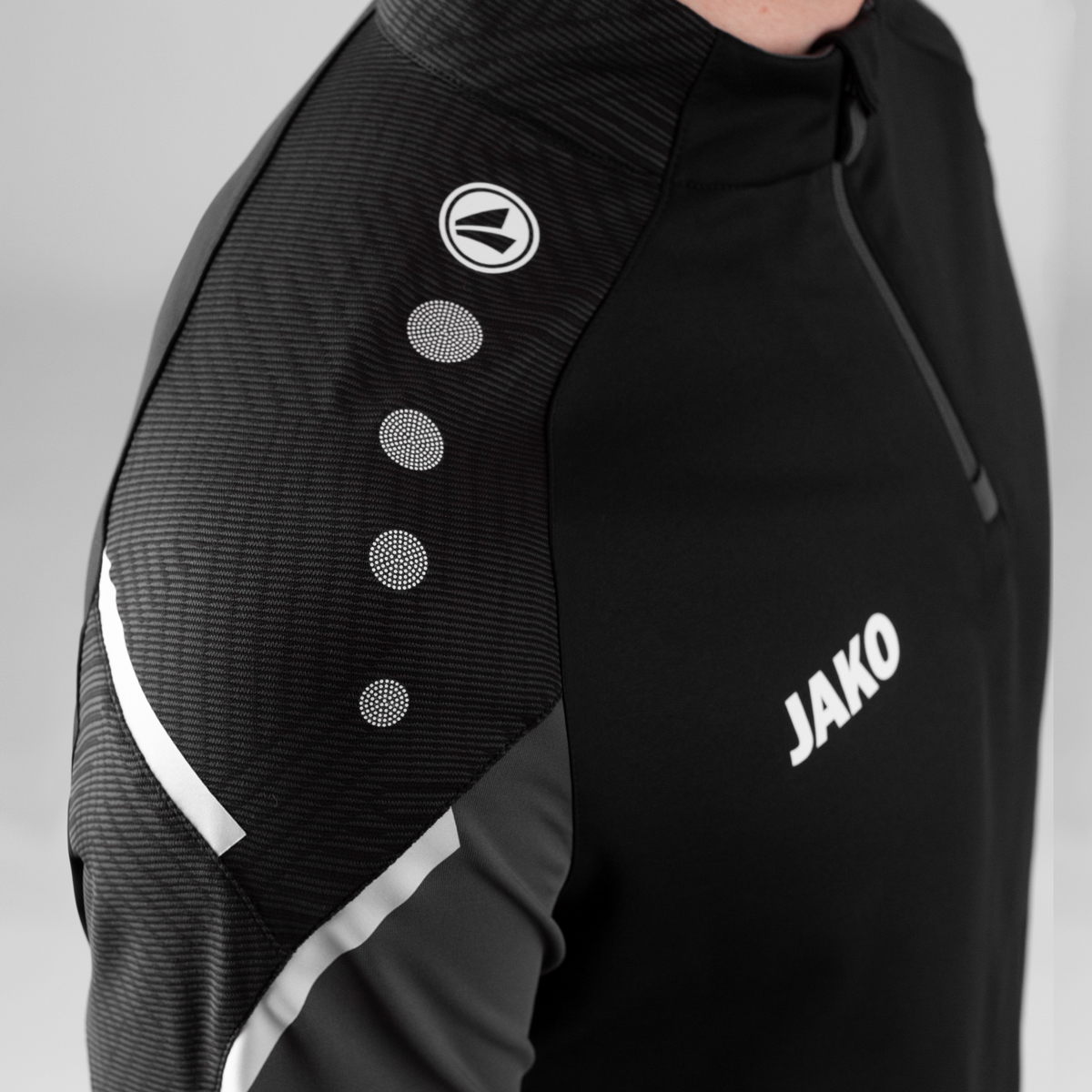Jako ZipTop Performance